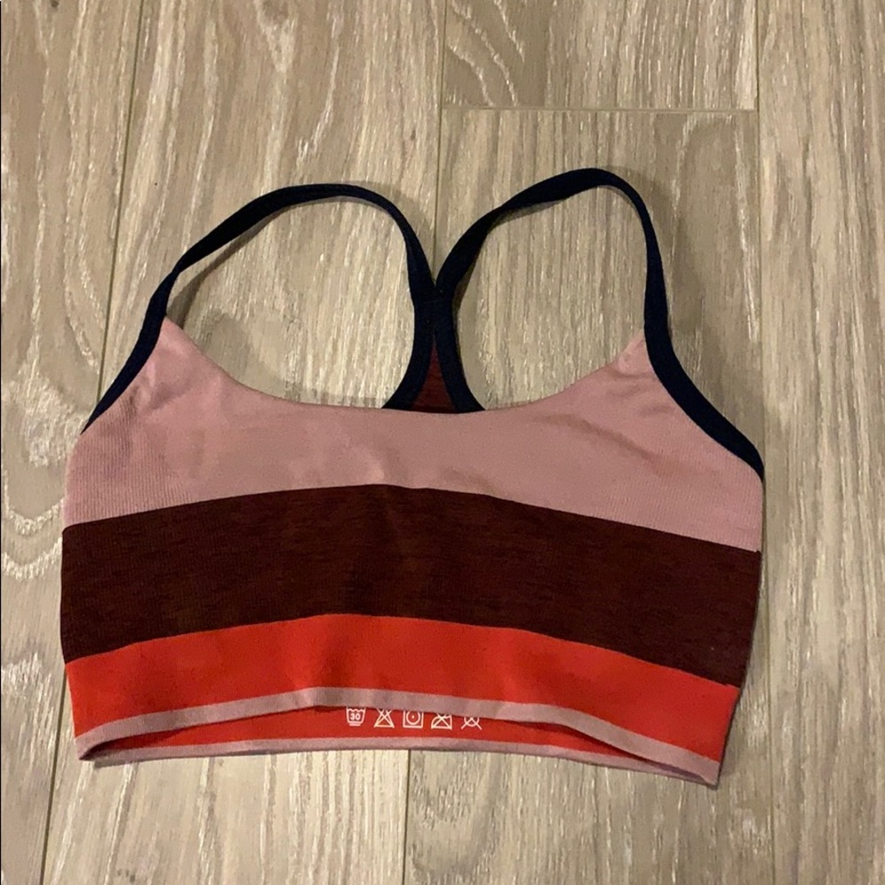 LNDR sports bra